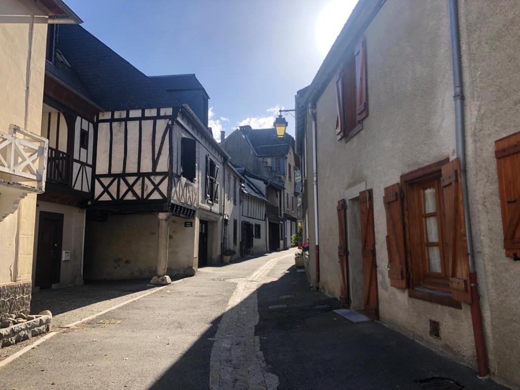 Agreable Maison Au Centre D'Arreau Pour 8 Pers Exteriör bild