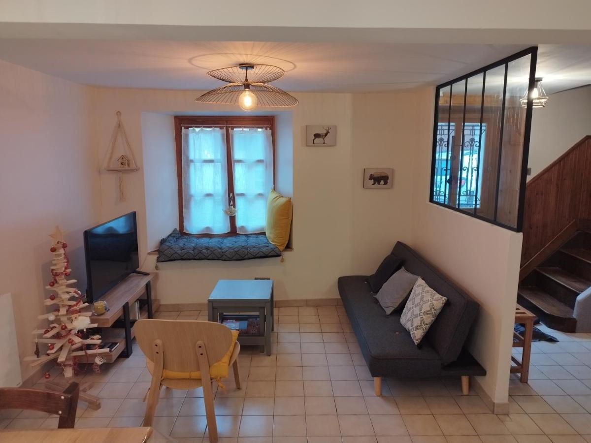 Agreable Maison Au Centre D'Arreau Pour 8 Pers Exteriör bild